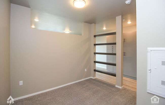 Studio, 1 bath, 558 sqft, $925, Unit 5521-5326