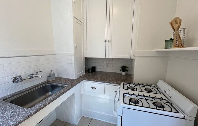 Studio, 1 bath, $1,495, Unit Unit 07