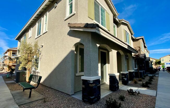 LOVELY TOWNHOUSE FOR RENT - GATED 3 BED 3 BATH + 2 CAR GARAGE w/ LOFT