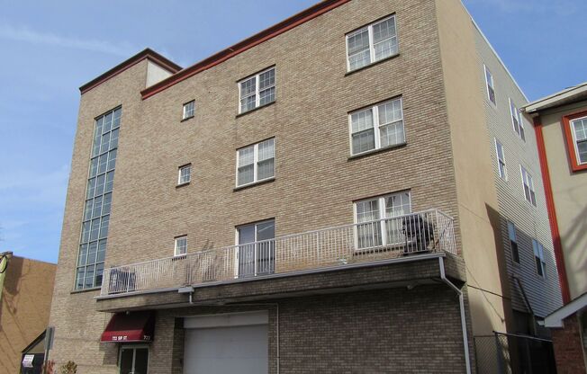 722 - Willow Ridge Apartments LLC