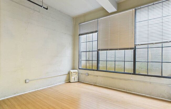 1 bed, 1 bath, 631 sqft, $1,150, Unit 109