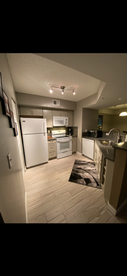 GORGEOUS 1 BEDROOM WITH WATER VIEWS IN PORTOFINO AT JENSEN BEACH