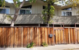 Gorgeous Townhouse in Very Desirable Neighborhood with Award Winning Cupertino Schools