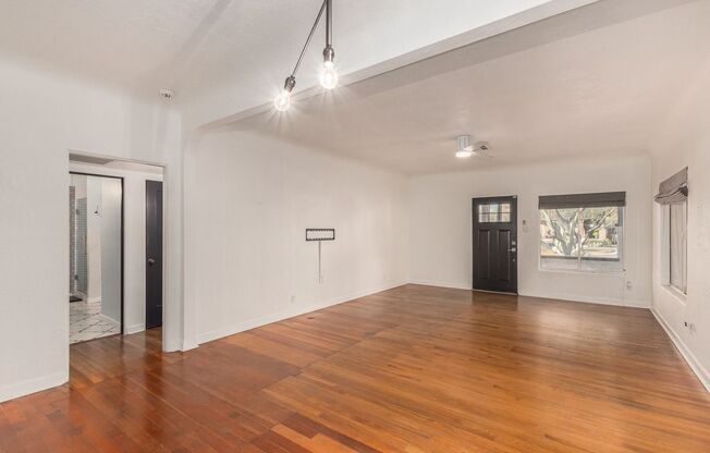 2 beds, 1 bath, 1,312 sqft, $2,495, Unit 729
