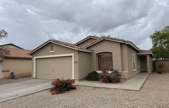 Beautiful Home for Rent in Tolleson!