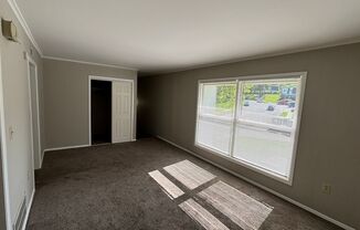 1 bed, 1 bath, 700 sqft, $1,050