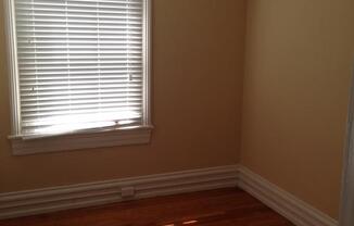 1 bed, 1 bath, 865 sqft, $975