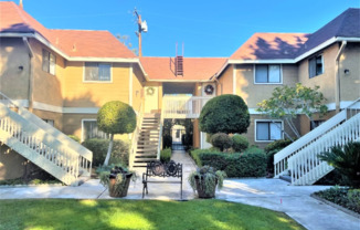 390 N SAN ANTONIO AVE