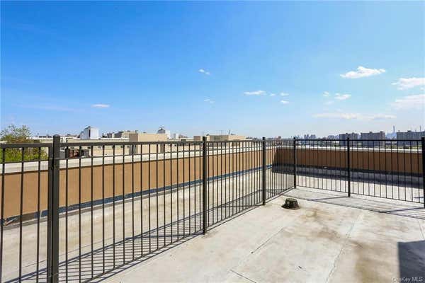 2 beds, 1 bath, 602 sqft, $2,399, Unit 6C