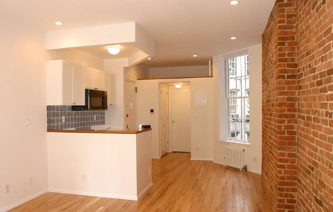 324 East 81st St.