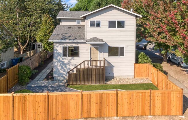 Big Brilliant Greenwood Home: 87th and Linden