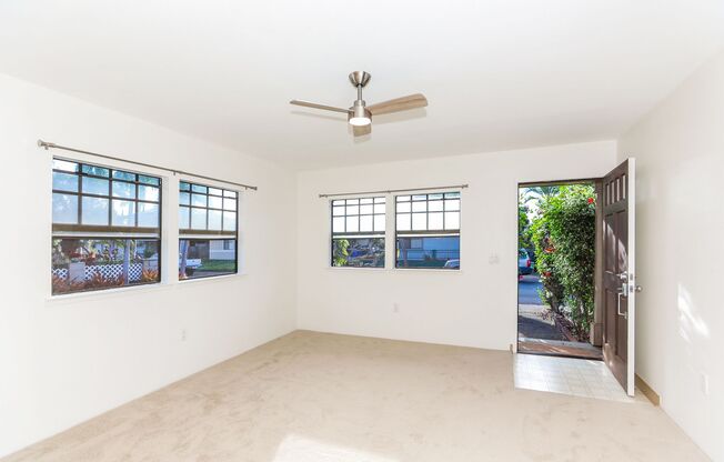 Royal Kunia - 2/1/2 - $2,500