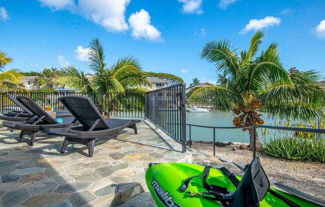 BRAND NEW to the market with NEW JACUZZI! Marina Front 3br/2ba