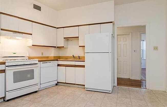153 Chiswick Rd Apt 3