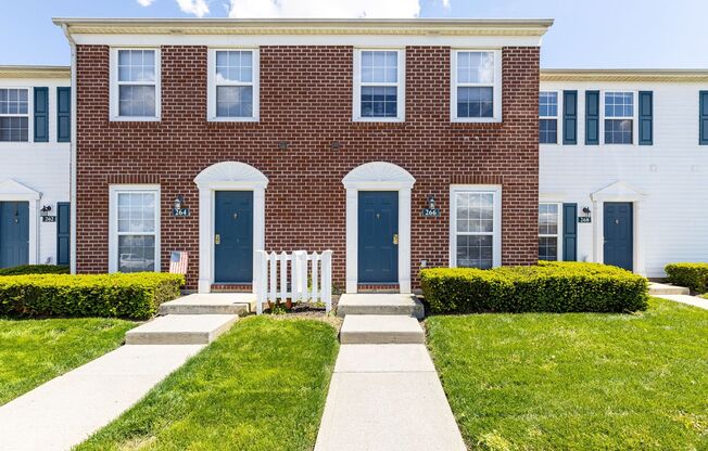 2 beds, 1.5 baths, 1,024 sqft, $1,521, Unit 220