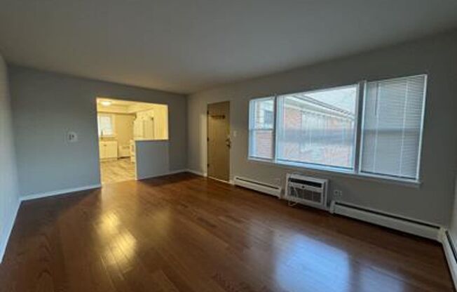 2834 South Harlem Avenue