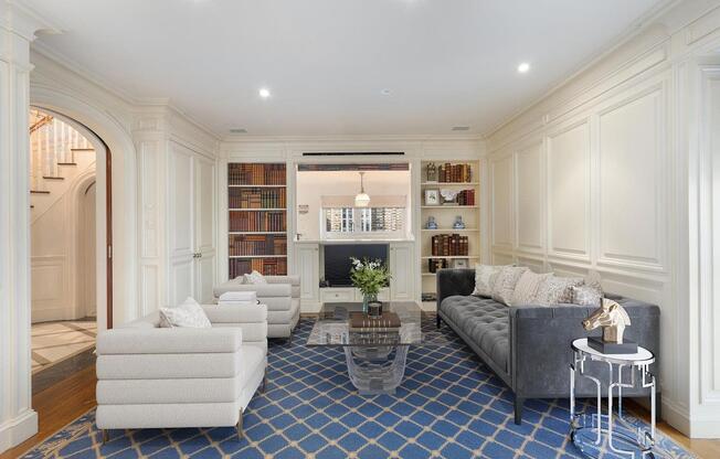 415 E 54 ST