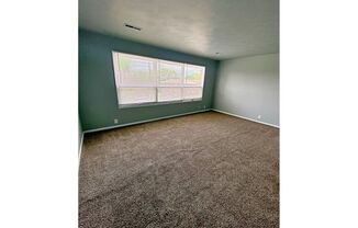 Corsica Bowling Green Apartments