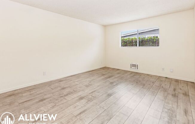 1 bed, 1 bath, 1,100 sqft, $3,125, Unit B