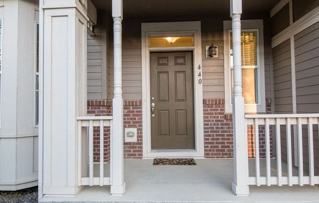 2 Bedroom 2 1/2 Bath in Mosaic