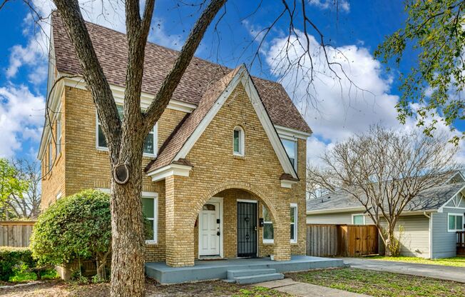 225 S Oak Cliff Blvd