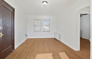 1 bed, 1 bath, 413 sqft, $795, Unit 30