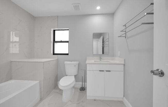 Be the first in occupy this 2025 constructed home in the vibrant city of Cape Coral, FL! Qualify for a deposit-free option and save on move-in costs!