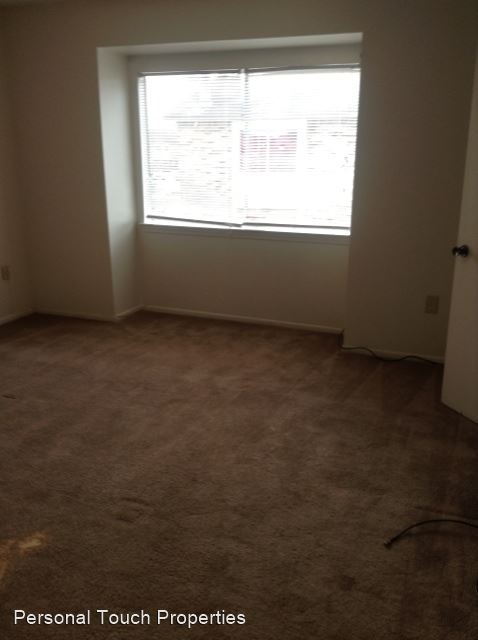 8737 GRANITE DR