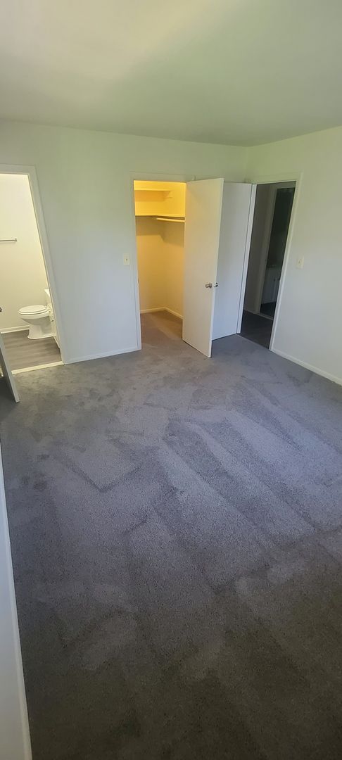 2 beds, 1.5 baths, 900 sqft, $1,410, Unit 234-A