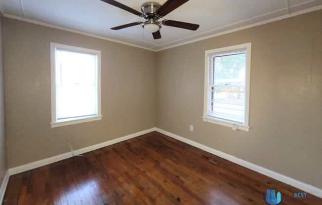 2 beds, 1 bath, $1,350