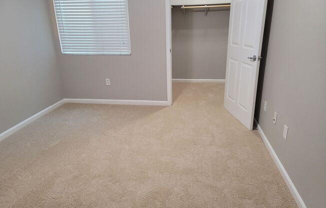 3 beds, 2 baths, $2,495, Unit #312