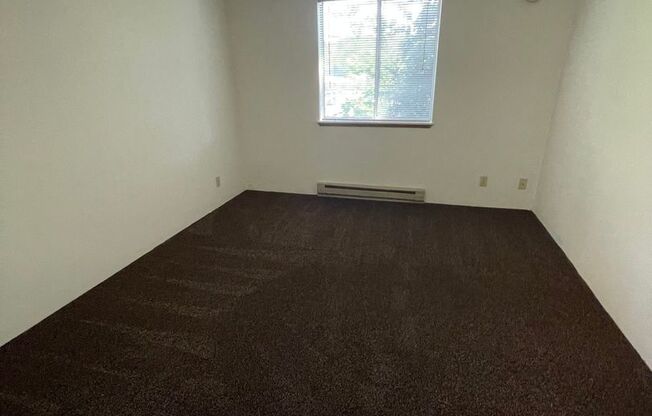 2 beds, 1.5 baths, 900 sqft, $1,600, Unit C104