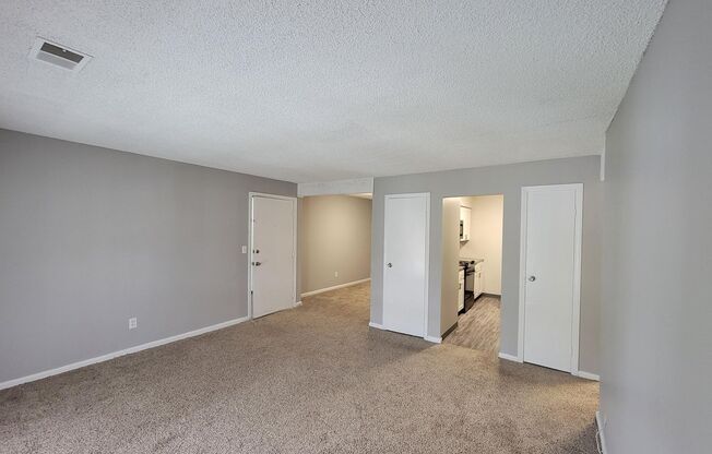 1 bed, 1 bath, 750 sqft, $999, Unit 126302