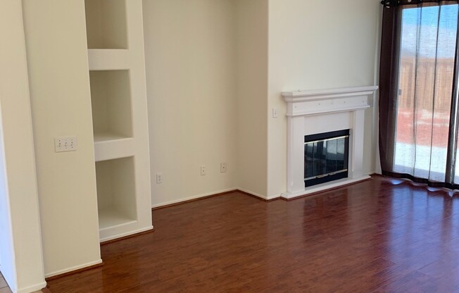 4 BEDROOM VICTORVILLE HOME