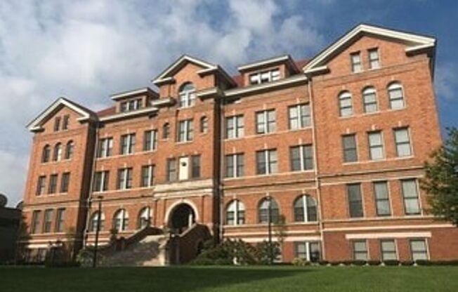 1 bed, 1 bath, 550 sqft, $850, Unit 501