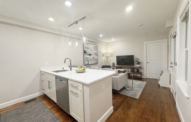 276 SUMNER ST