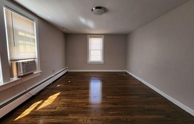 122 S Lippincott