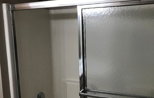 1 bed, 1 bath, 772 sqft, $1,059, Unit 1-304