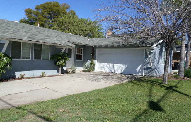 Classic & clean 3 bedroom 1.5 bath 1 story home