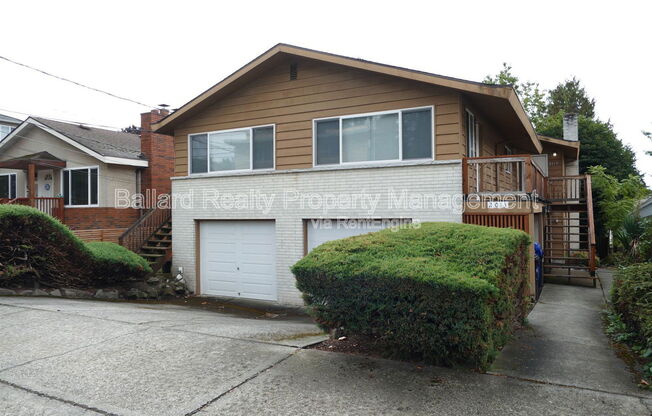 2015 NW 62 ST