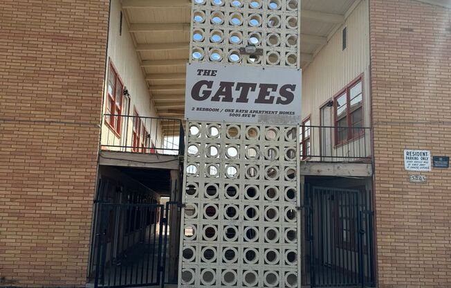 The Gates Apartments 5005 Ave W