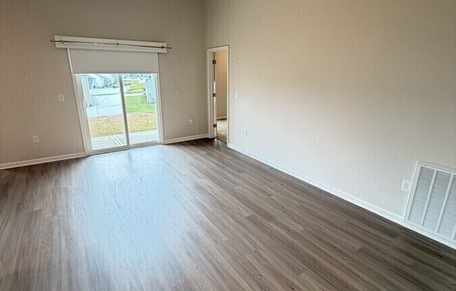 3117 MAPLE RDG DR