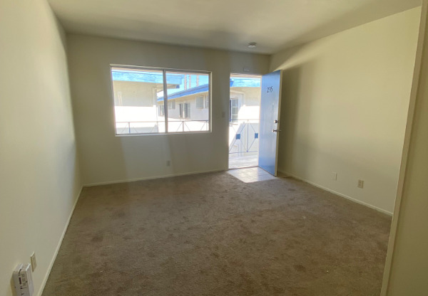 2432 Pacific Coast Hwy, 120