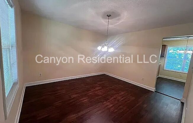 3 beds, 2.5 baths, $1,750