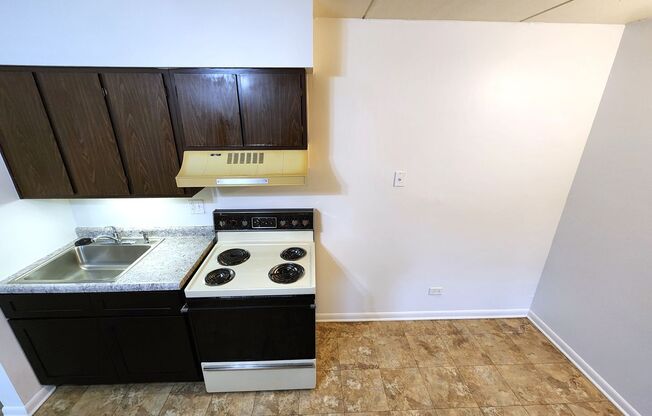 JER &amp; Associates 5810