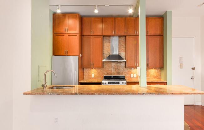 1 bed, 1 bath, 620 sqft, $4,750, Unit 2A