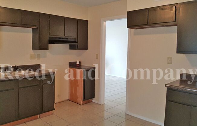 Introducing 3792 Jasmine Dr, a stunning duplex located in Memphis, TN.