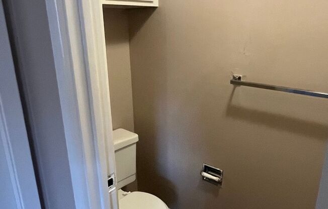 2 beds, 2 baths, 1,068 sqft, $1,319, Unit 7524-07