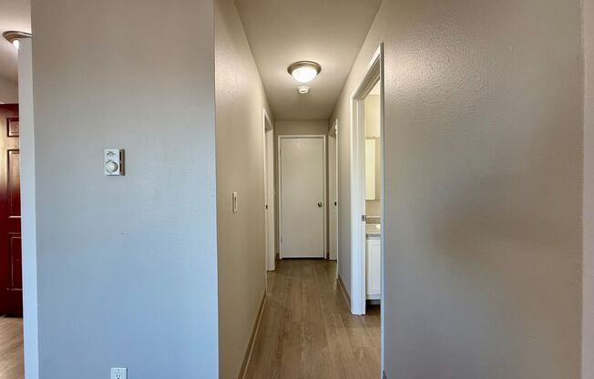 2 beds, 1 bath, 829 sqft, $1,675, Unit 522