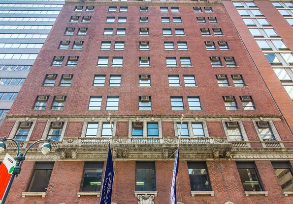 1 bed, 1 bath, $4,200, Unit 12B